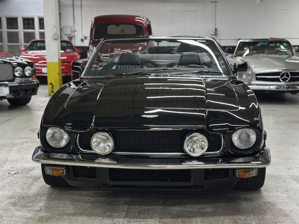 1986 Aston Martin V8 Volante