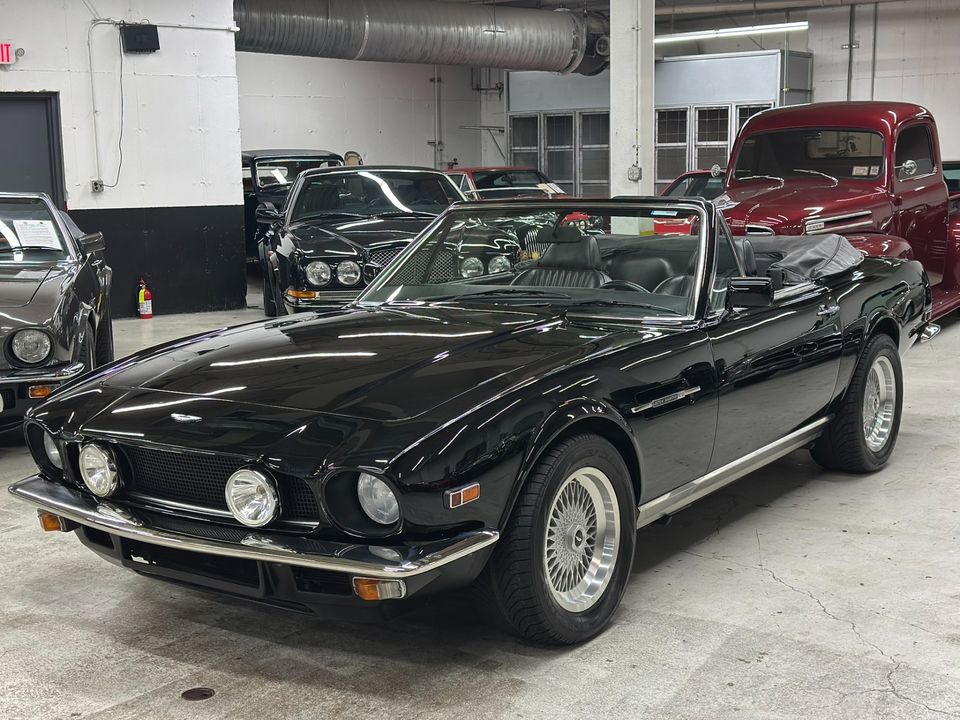 1986 Aston Martin V8 Volante