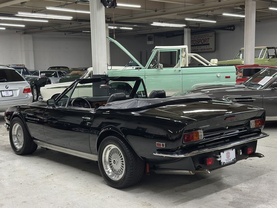 1986 Aston Martin V8 Volante