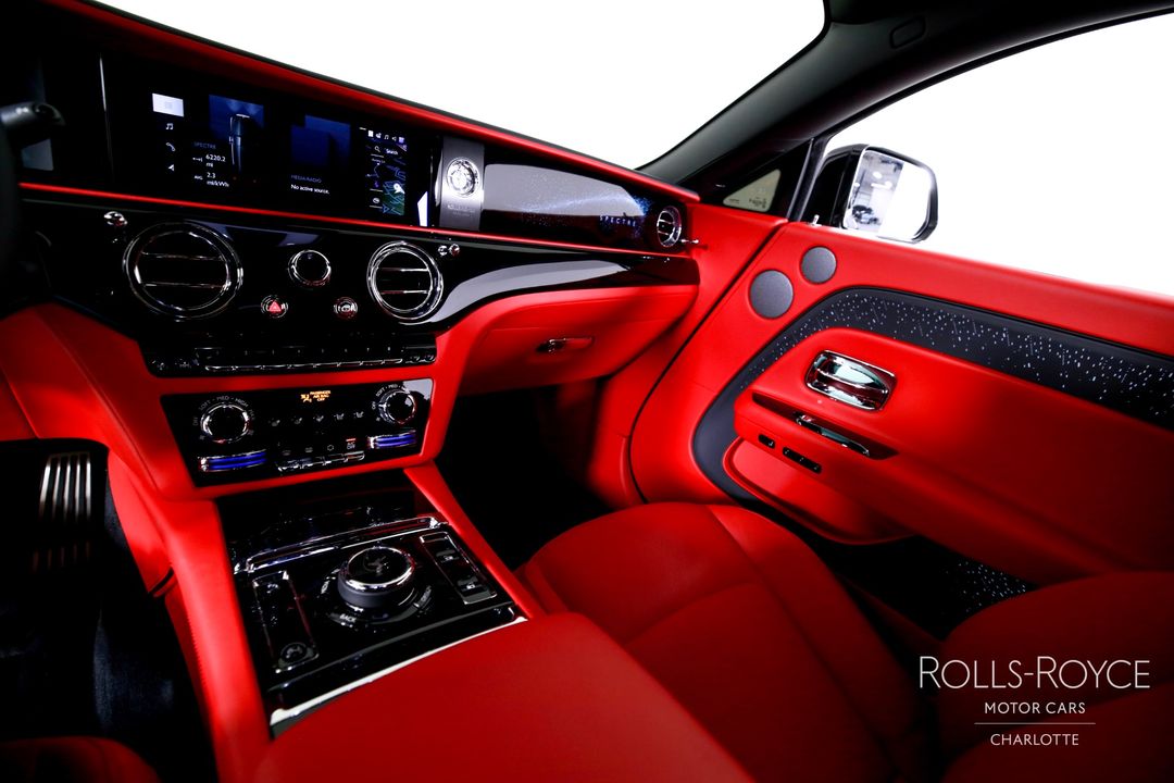 2024 Rolls-Royce Spectre