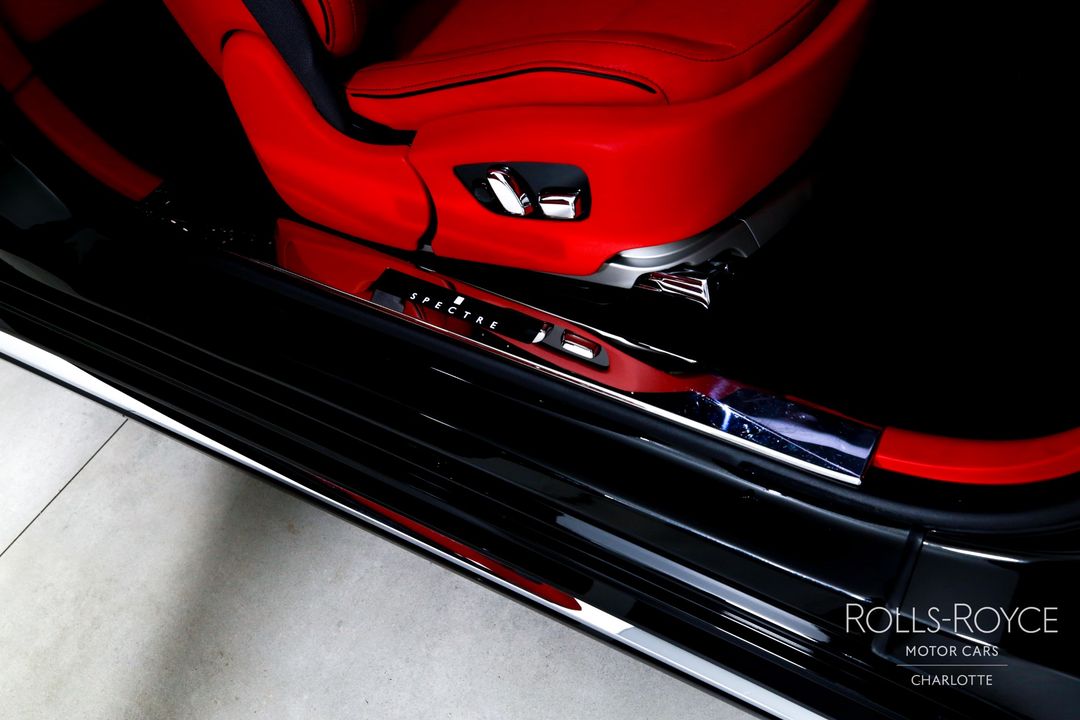 2024 Rolls-Royce Spectre
