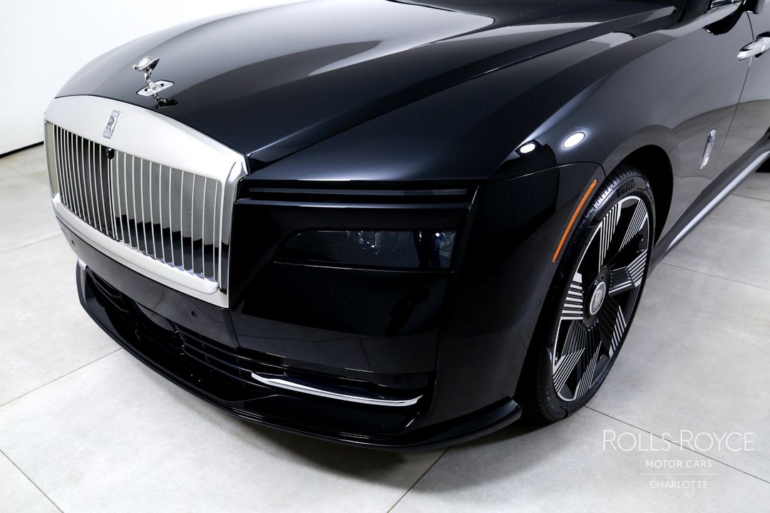 2024 Rolls-Royce Spectre