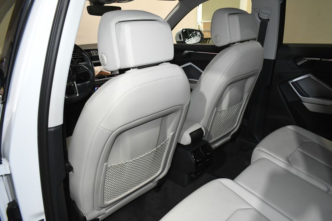 2022 Audi Q3