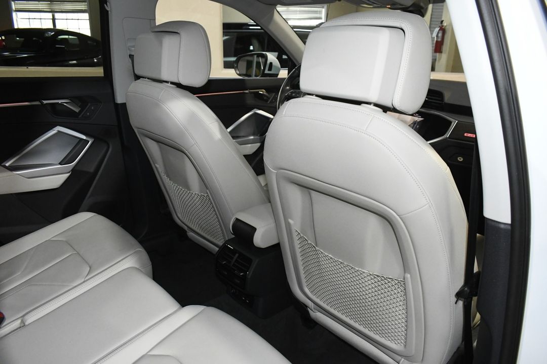 2022 Audi Q3