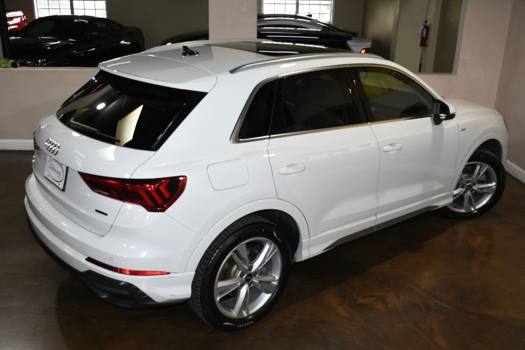 2022 Audi Q3