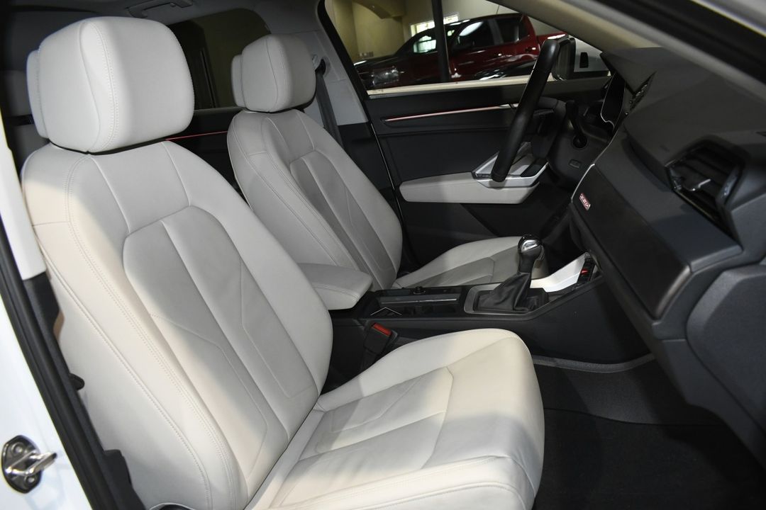 2022 Audi Q3