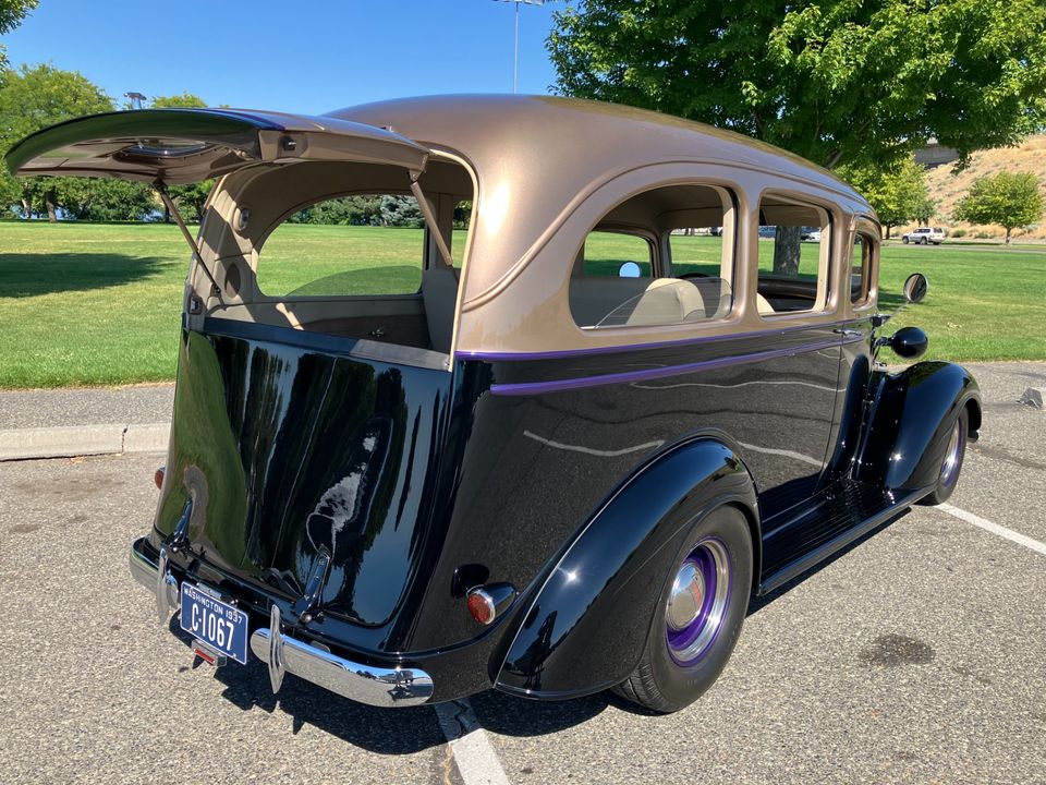 1937 Chevrolet Suburban