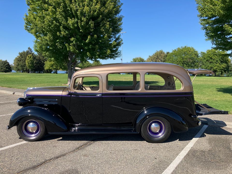 1937 Chevrolet Suburban