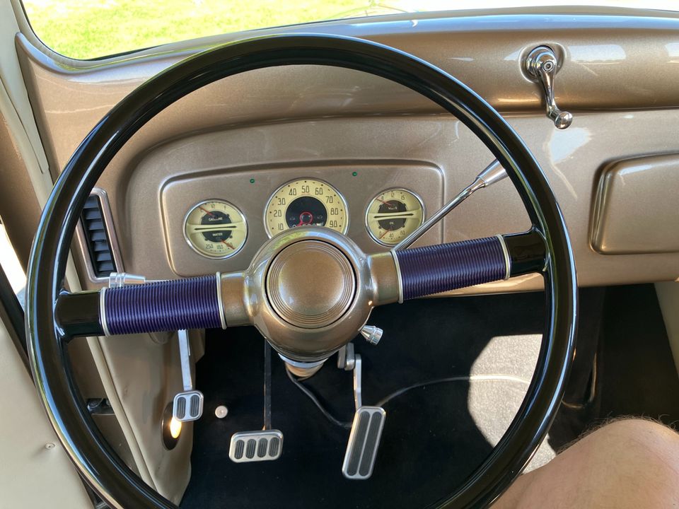 1937 Chevrolet Suburban