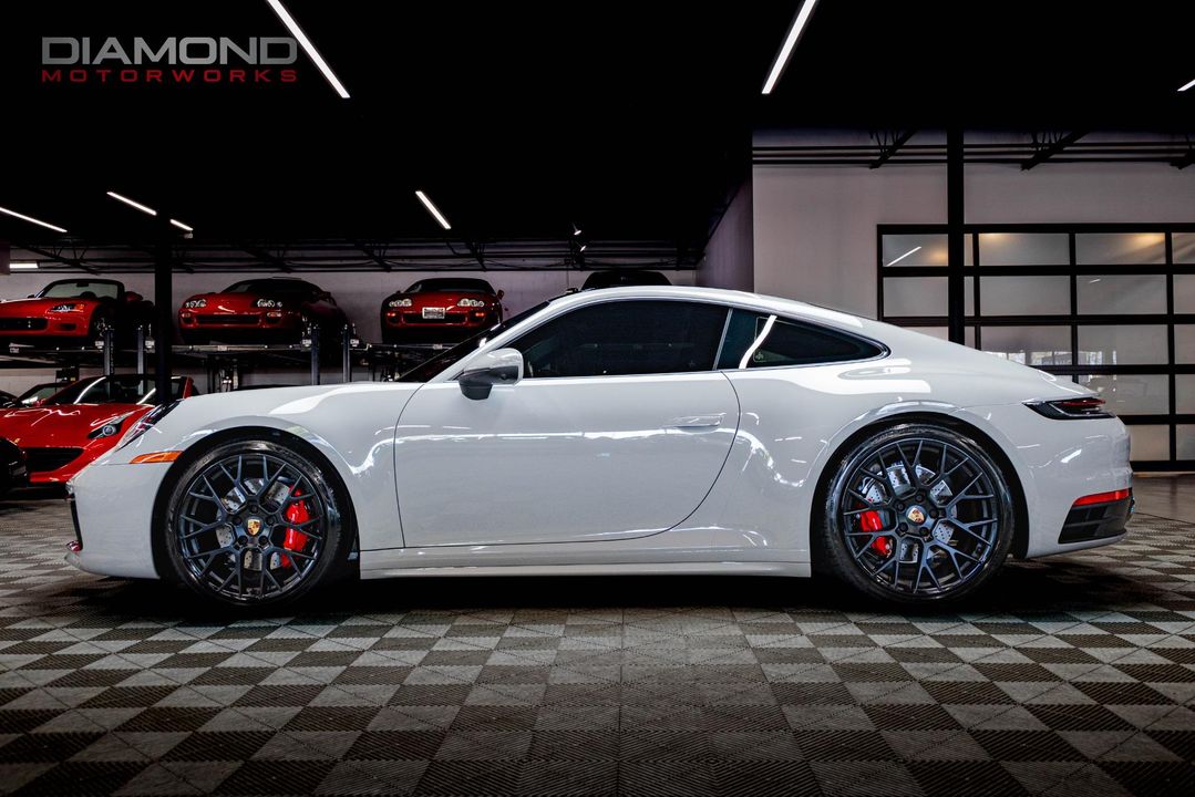 2024 Porsche 911