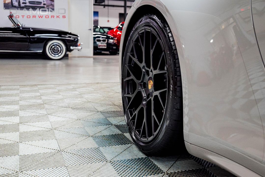2024 Porsche 911