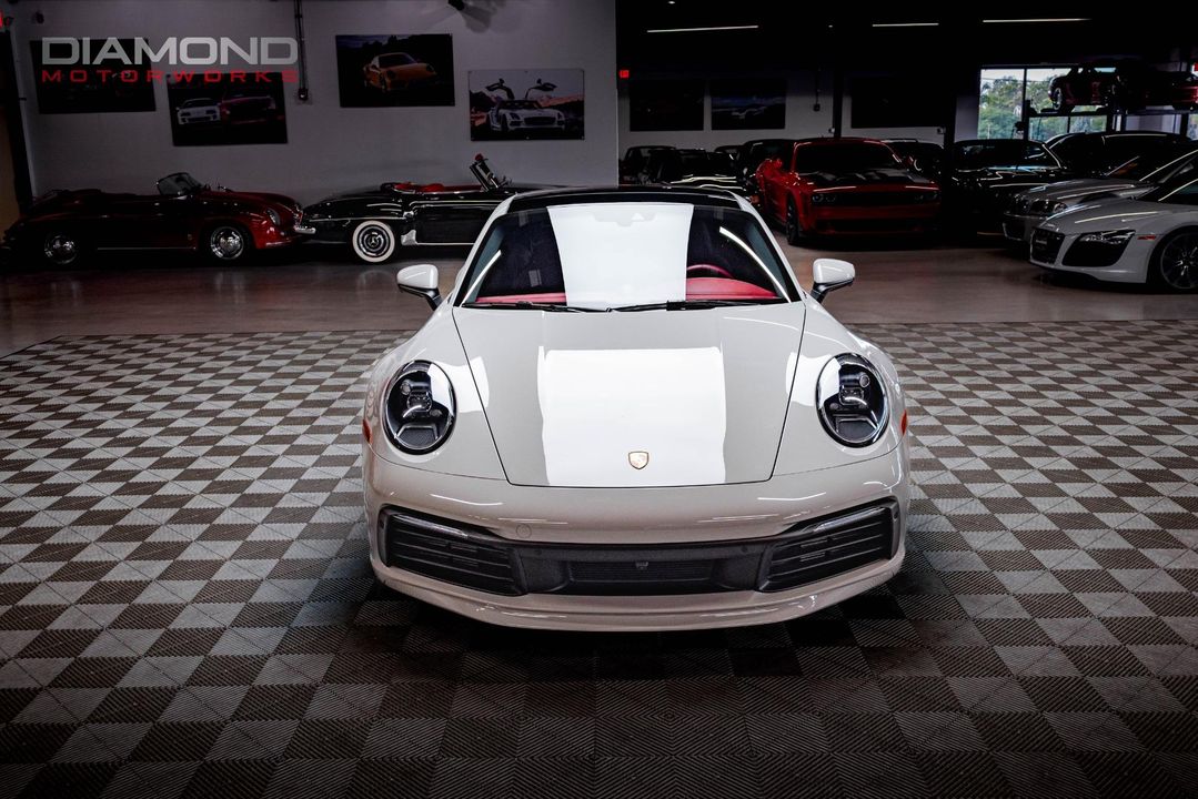 2024 Porsche 911