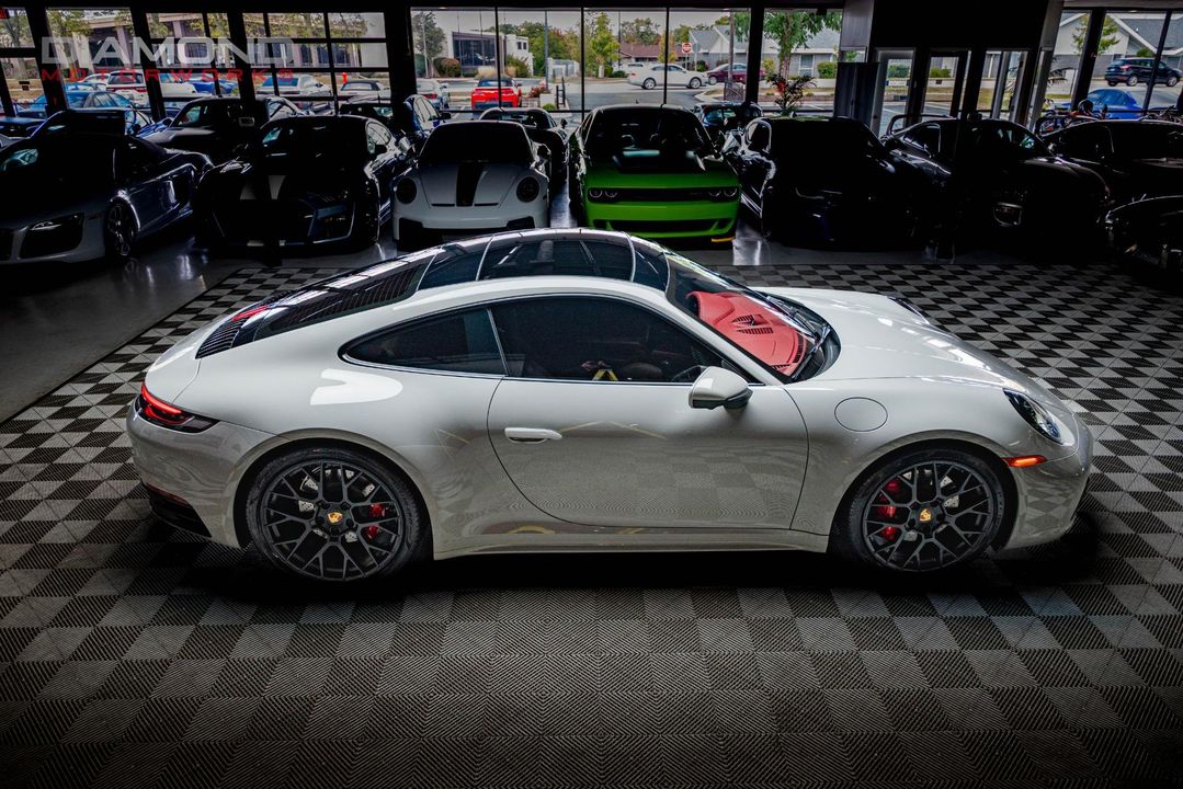 2024 Porsche 911