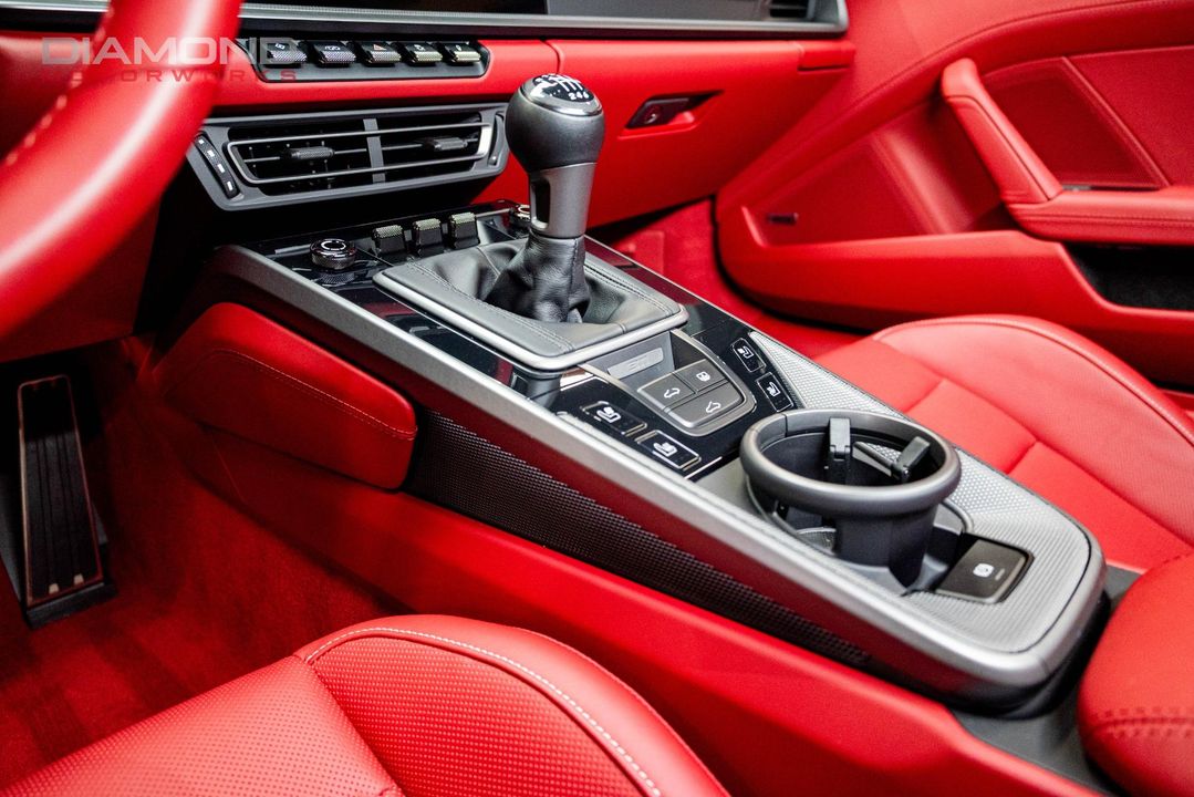 2024 Porsche 911