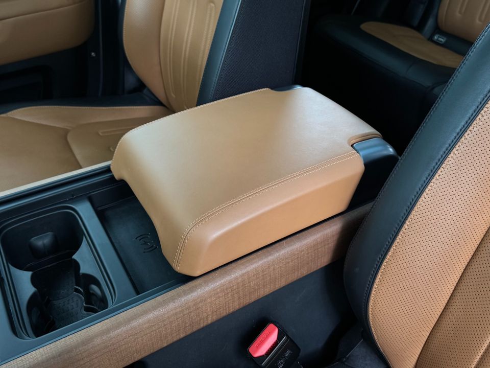 2020 Land Rover Defender