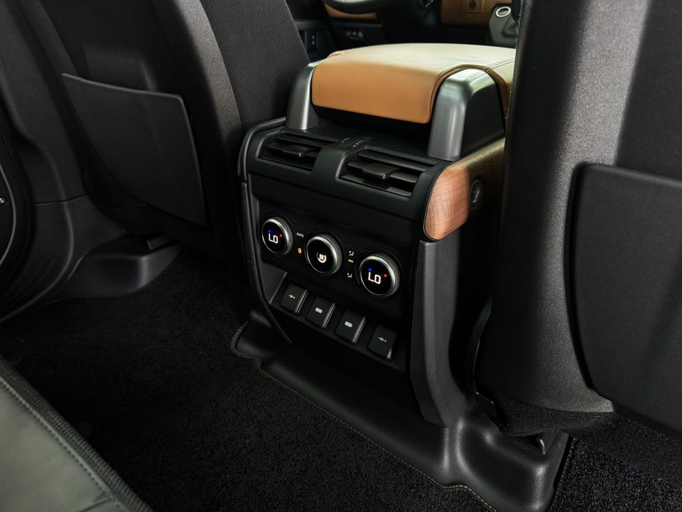 2020 Land Rover Defender
