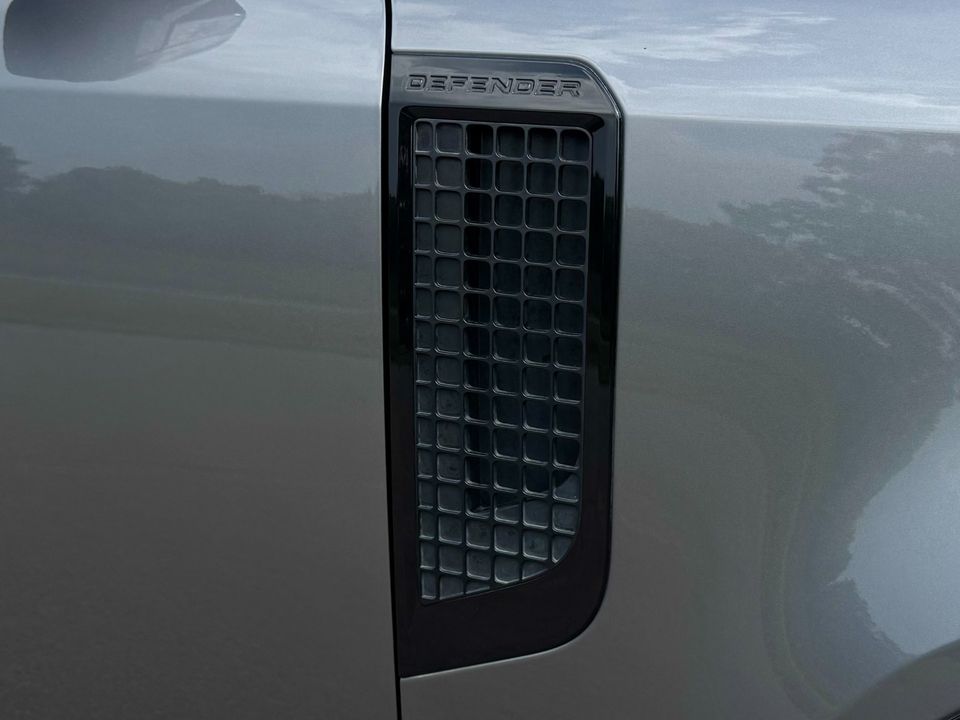 2020 Land Rover Defender