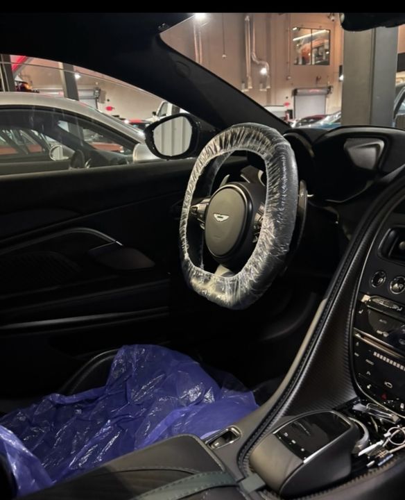 2023 Aston Martin DBS