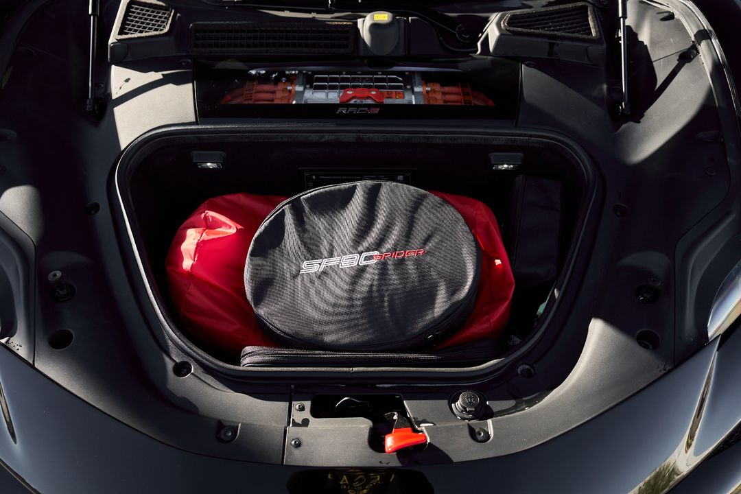 2025 Ferrari SF90 Spider