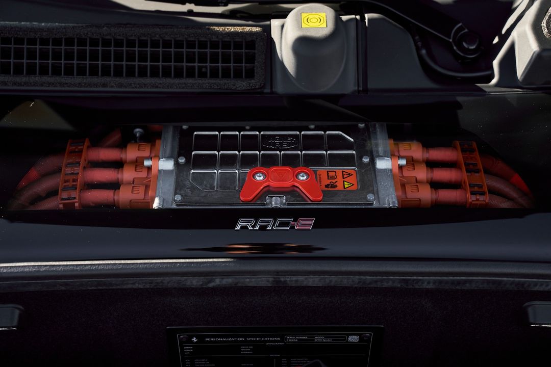 2025 Ferrari SF90 Spider