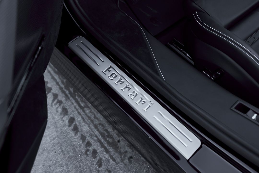 2025 Ferrari SF90 Spider