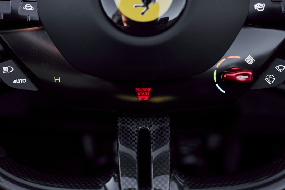 2025 Ferrari SF90 Spider