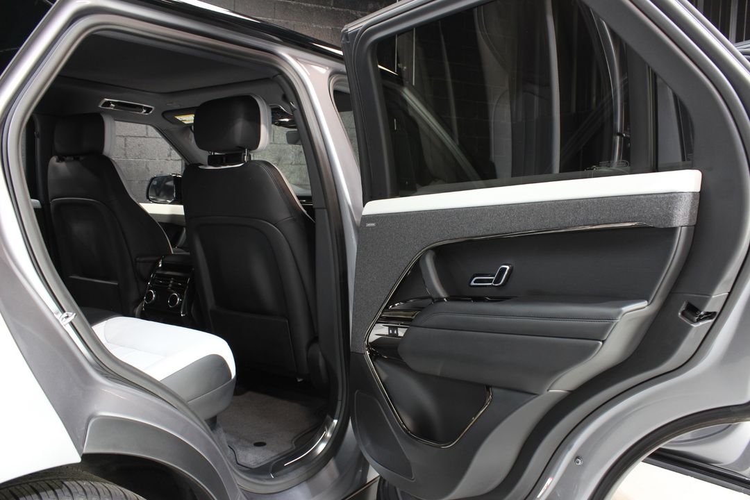 2025 Land Rover Range Rover Sport