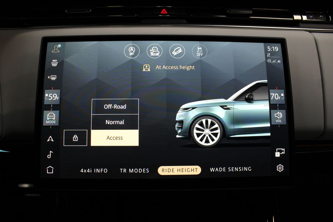 2025 Land Rover Range Rover Sport