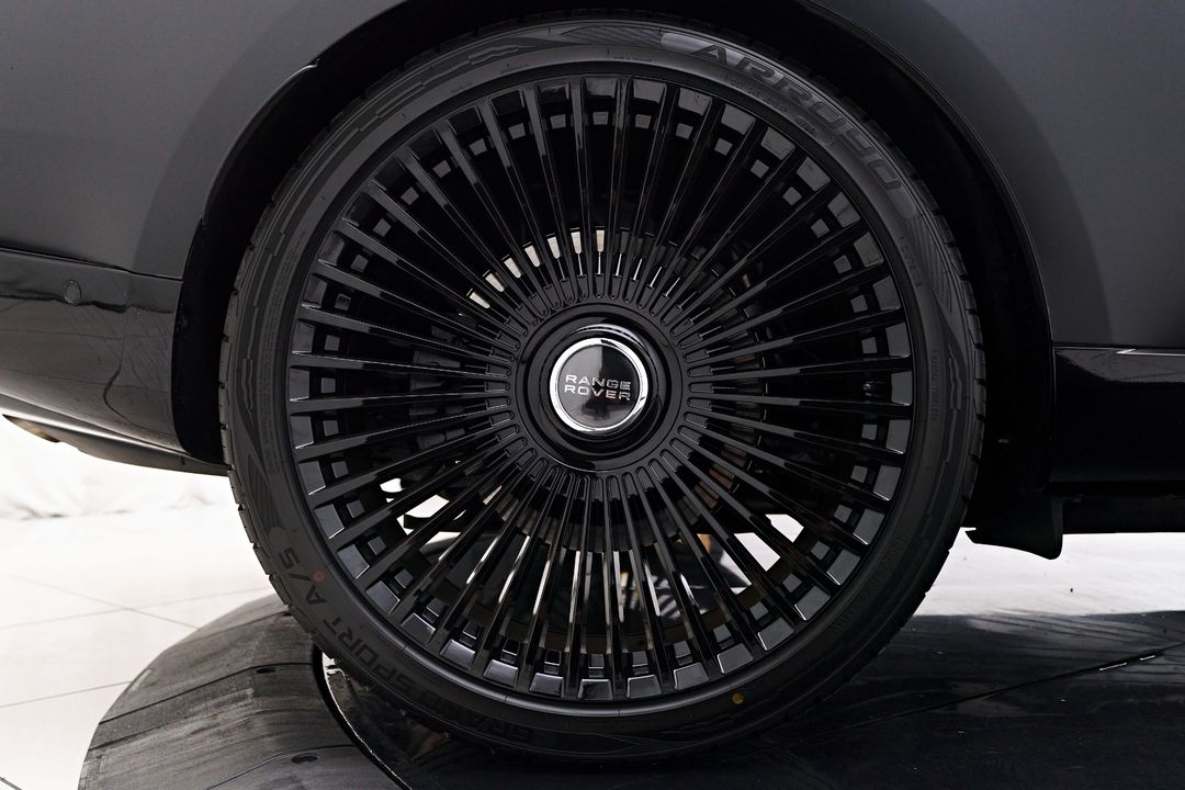 2025 Land Rover Range Rover