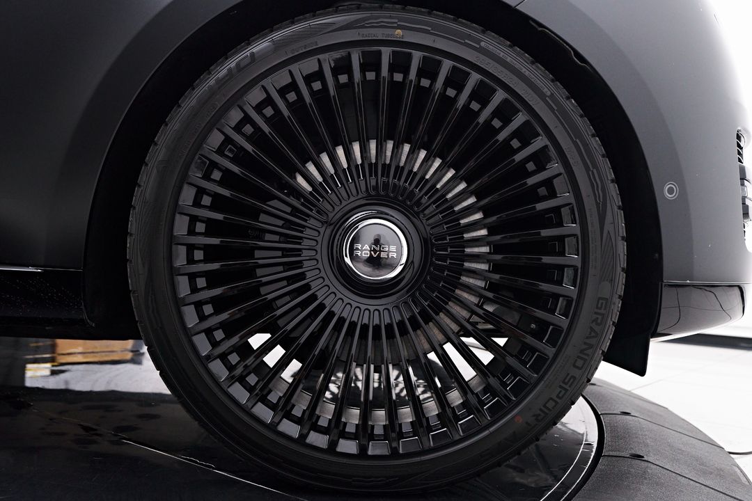 2025 Land Rover Range Rover