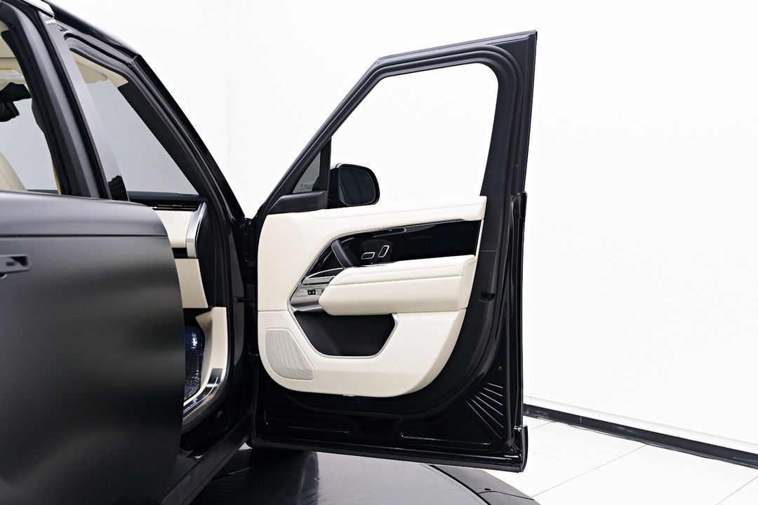 2025 Land Rover Range Rover