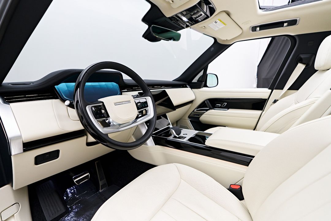 2025 Land Rover Range Rover