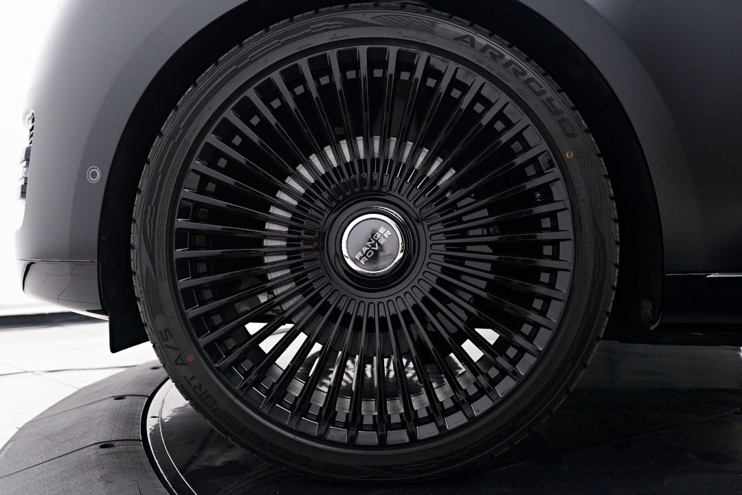 2025 Land Rover Range Rover