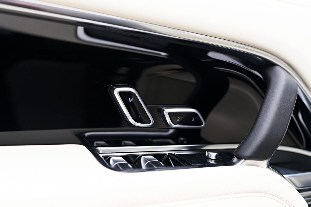 2025 Land Rover Range Rover