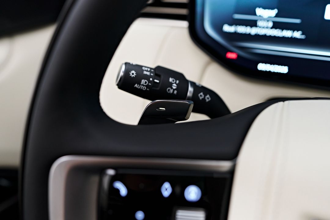 2025 Land Rover Range Rover