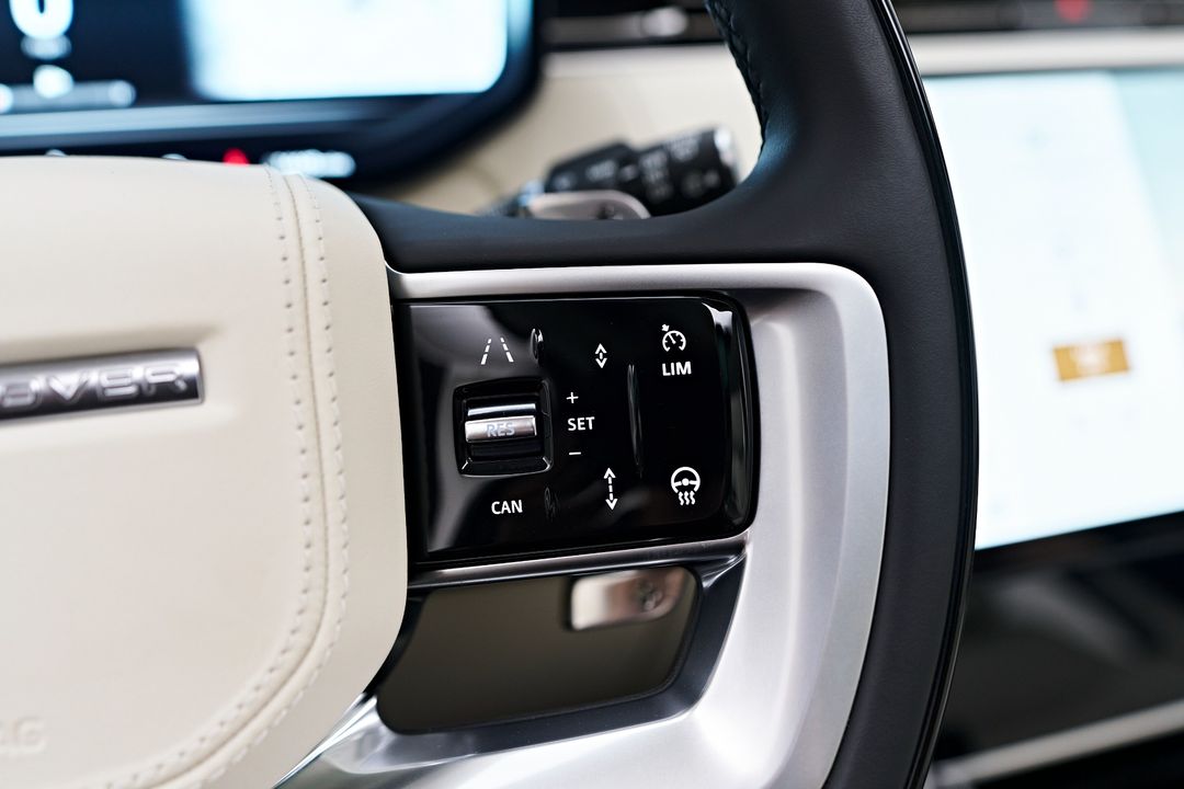 2025 Land Rover Range Rover