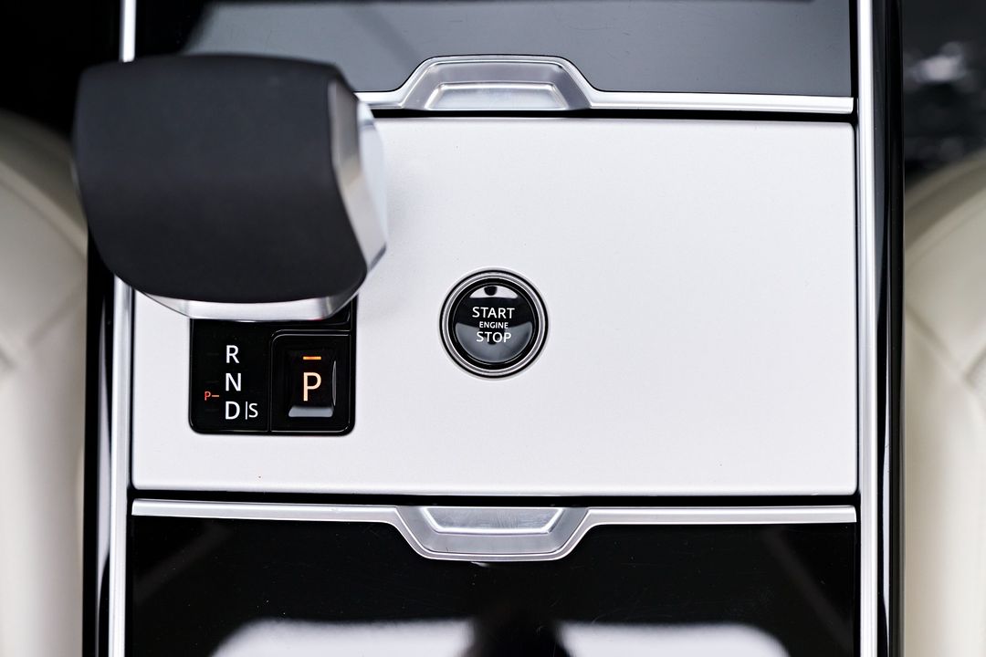 2025 Land Rover Range Rover