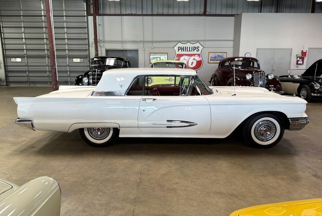 1959 Ford Thunderbird Hardtop