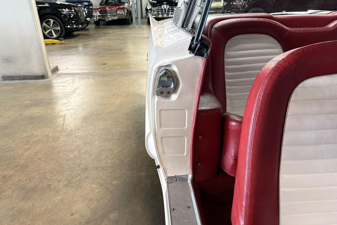 1959 Ford Thunderbird Hardtop
