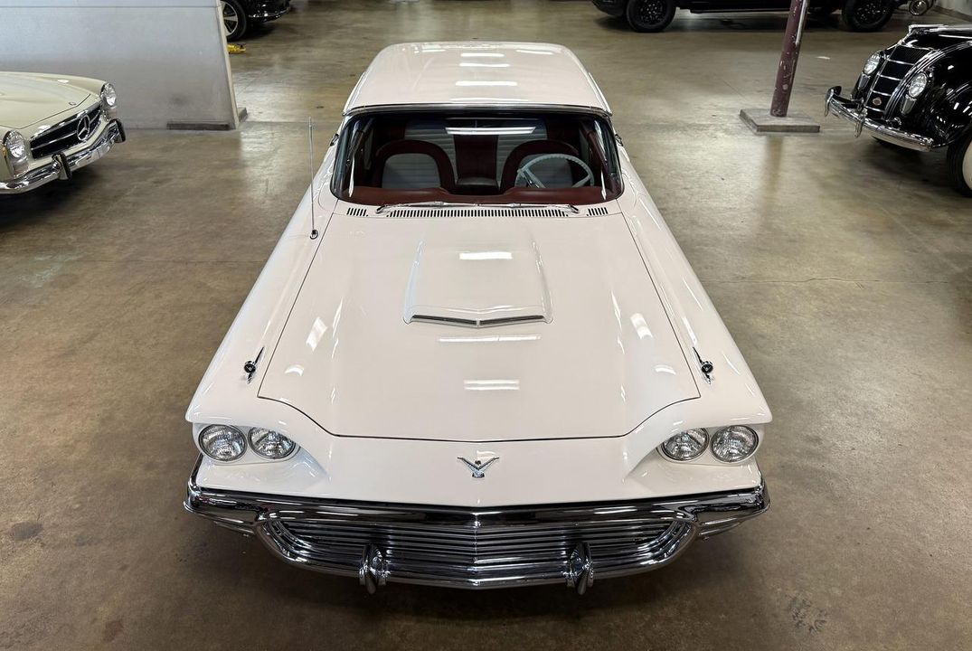 1959 Ford Thunderbird Hardtop