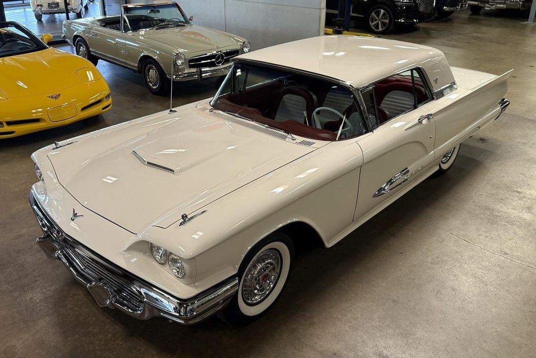 1959 Ford Thunderbird Hardtop