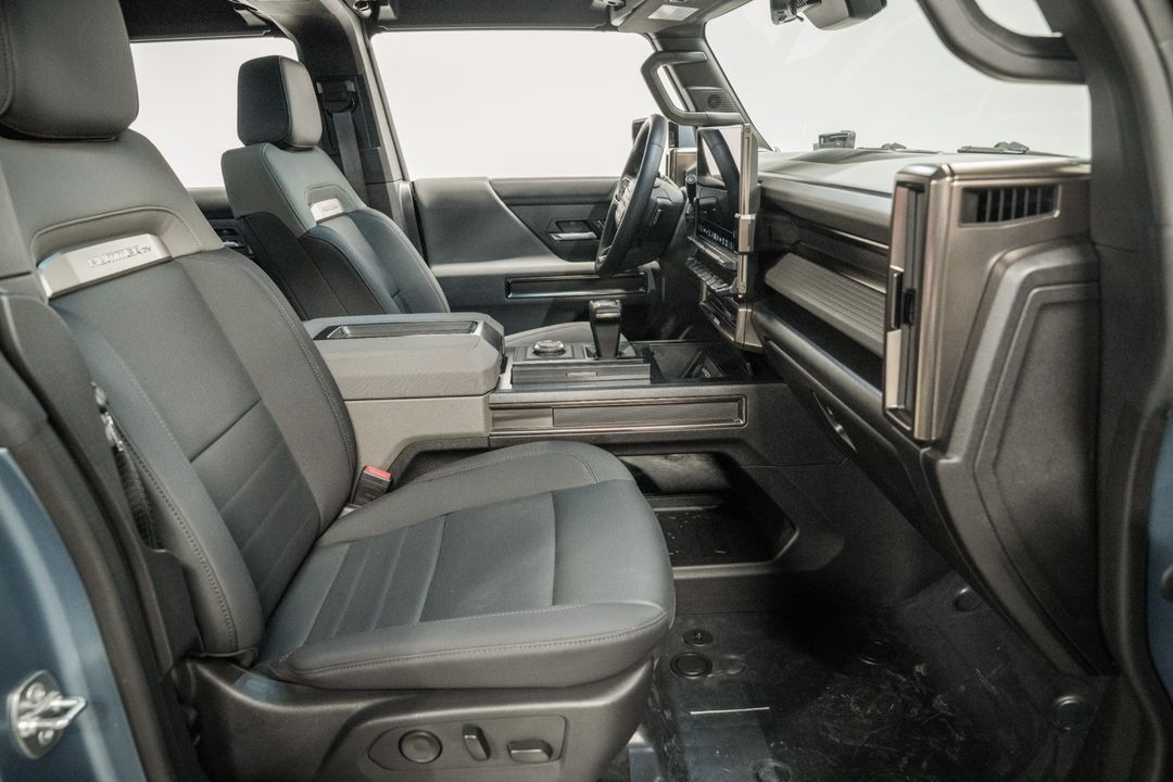 2024 GMC HUMMER EV
