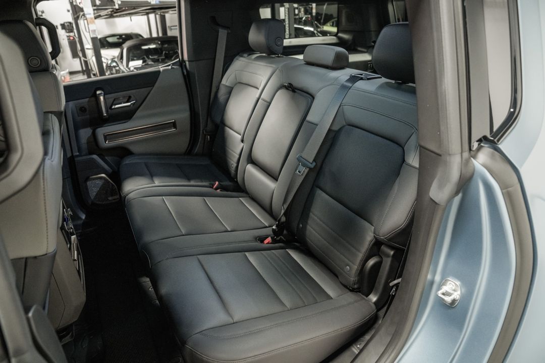 2024 GMC HUMMER EV