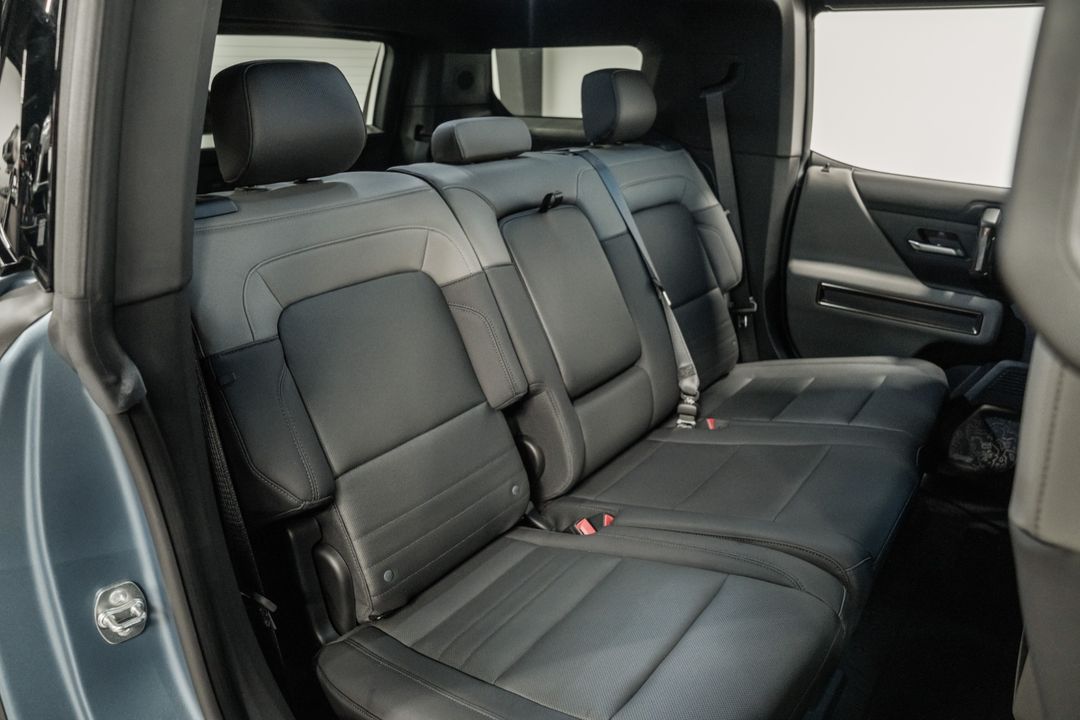 2024 GMC HUMMER EV