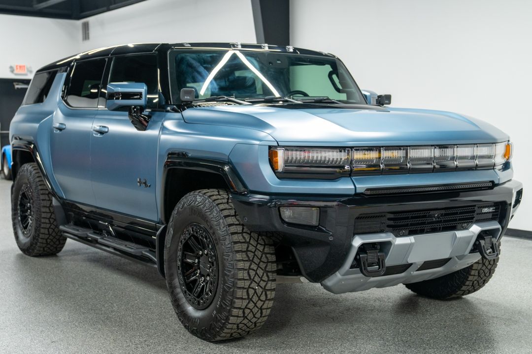 2024 GMC HUMMER EV