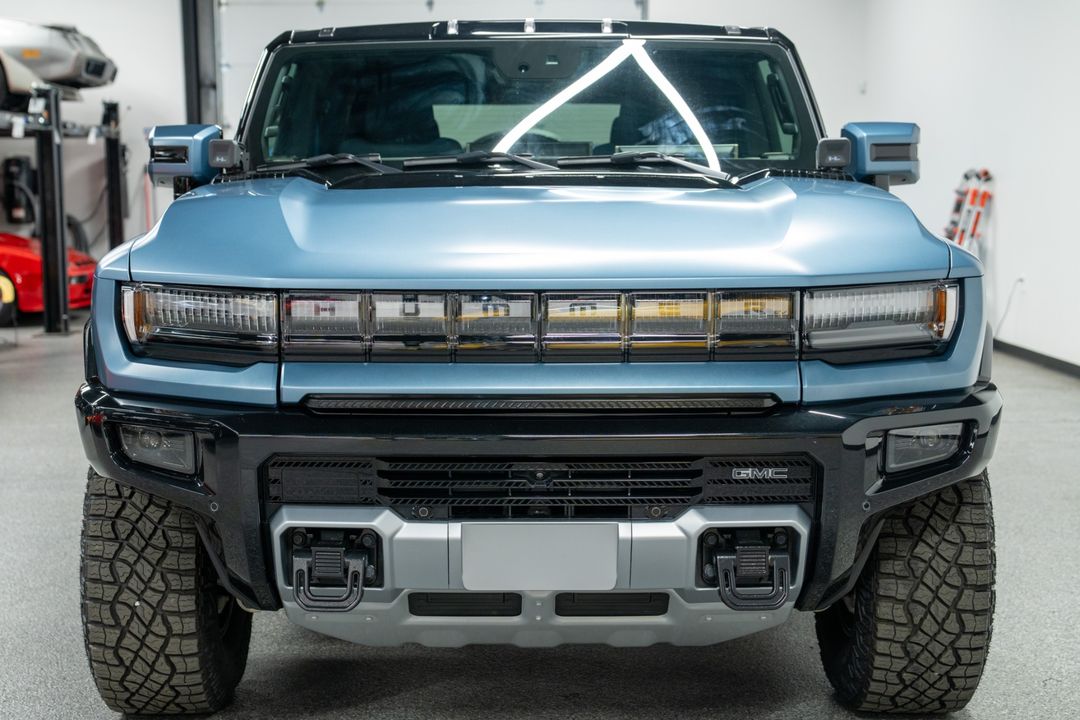 2024 GMC HUMMER EV