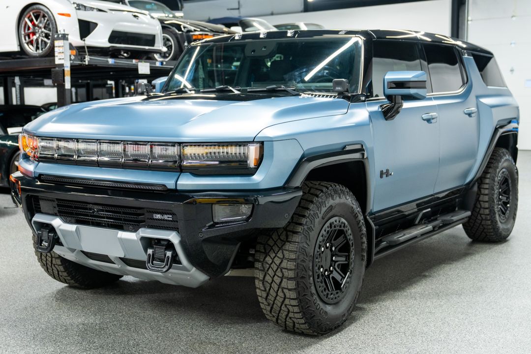 2024 GMC HUMMER EV