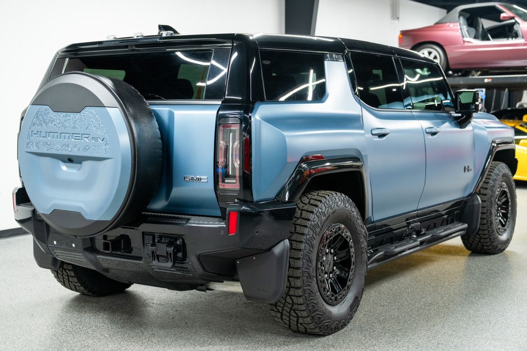 2024 GMC HUMMER EV