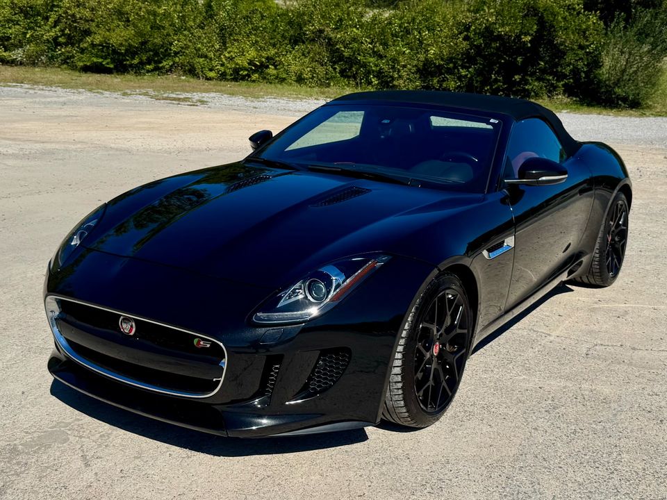 2017 Jaguar F-TYPE