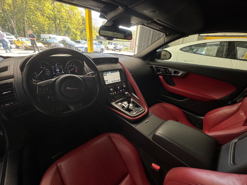 2017 Jaguar F-TYPE